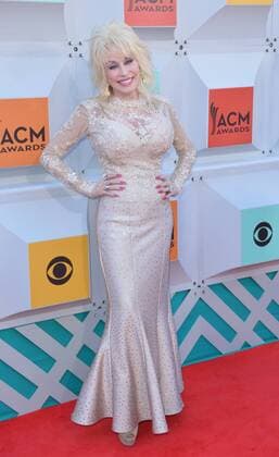 Country Music Awards in Las Vegas April 4, 2016 - Las Vegas, Nevada, United States of America - Singer Dolly Parton attends the 51st Academy Of Country Music Awards on April 3, 2016 at MGM Grand Arena in Las Vegas, Nevada Las Vegas United States of America - ZUMAt114