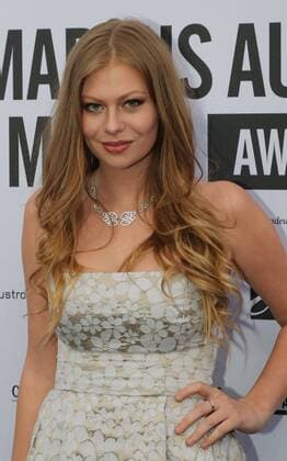AMADEUS AUSTRIAN MUSIC AWARDS Wien, Volkstheater, 03. 04. 2016 ZOE STRAUB