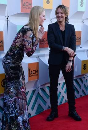 Country Music Awards in Las Vegas (L-R) Actress Nicole Kidman and singer Keith Urban attend the 51st annual Academy of Country Music Awards held at the MGM Grand Arena in Las Vegas, Nevada on April 3, 2016.  LAV20160403810 JIMxRUYMEN