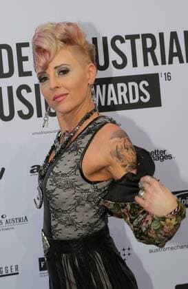 AMADEUS AUSTRIAN MUSIC AWARDS Wien, Volkstheater, 03. 04. 2016 HANNAH