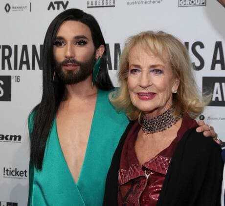 AMADEUS AUSTRIAN MUSIC AWARDS Wien, Volkstheater, 03. 04. 2016 CONCHITA WURST, Dagmar KOLLER