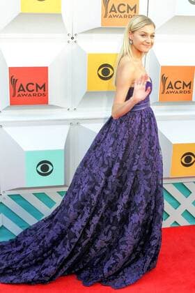 Kelsea Ballerini bei der Ankunft zu den 51th Academy of Country Music Awards am 3.04.2016 in Las Vegas 51. Academy of Country Music Awards in Las Vegas, 2016 