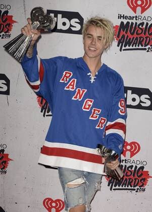 April 3, 2016 - Inglewood, California, United States - 03 April 2016 - Inglewood, California - Justin Bieber. iHeartRadio Music Awards held at The Forum. Photo Credit: Inglewood United States - ZUMAa123