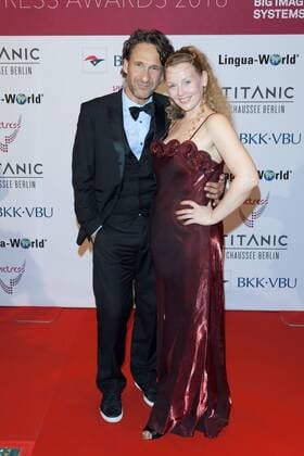 Falk-Willy Wild und Vaile Fuchs - Victress Awards Gala 2016 in Berlin am 04.04.2016. Victress Awards Gala 2016