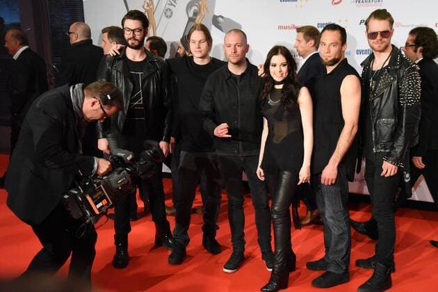 04.04..2016 xmfx Frankfurt am Main, Messe red carpet, Roter Teppich PRG Live Entertainment Award (LEA) 2016 Beyond the Black deutsche Symphonic-Metal-Band