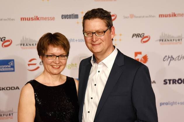 04.04..2016 xmfx Frankfurt am Main, Messe red carpet, Roter Teppich PRG Live Entertainment Award (LEA) 2016 Hessens SPD-Vorsitzender Thorsten Schäfer-Gümbel mit Ehefrau Annette