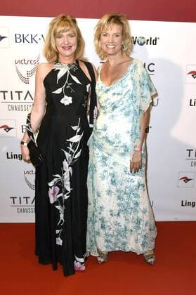 Nanna Kuckuck und Carola Ferstl bei der 11. Victress Awards Gala 2016 im Hotel Titanic Chaussee. Berlin, 04.04.2016 Foto:xFredericx xFuturexImage