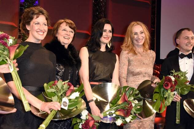 Die Preisträgerinnen Maxie Matthiessen, Dagmar Reim, Anne-Christin Bansleben, Andrea Sawatzki bei der 11. Victress Awards Gala 2016 im Hotel Titanic Chaussee. Berlin, 04.04.2016 Foto:xFredericx xFuturexImage