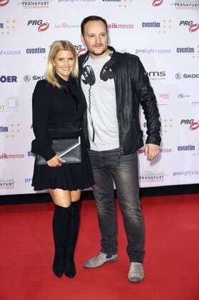 Jennifer Knäble mit Freund Felix Moese bei der Verleihung des PRG Live Entertainment Award 2016 in der Festhalle Frankfurt. Frankfurt am Main, 04.04.2016 Foto:xS.xGabschx xFuturexImage