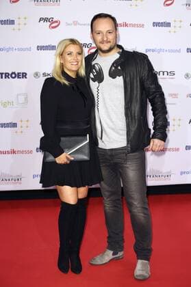 Jennifer Knäble mit Freund Felix Moese bei der Verleihung des PRG Live Entertainment Award 2016 in der Festhalle Frankfurt. Frankfurt am Main, 04.04.2016 Foto:xS.xGabschx xFuturexImage