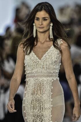 BELO HORIZONTE, MG - 04 05 2016: MINAS SPRING SUMMER TREND - Carol Ribeiro model in the fashion show of designer Fabiana Milazzo during Minas Trend Spring Summer 2016.  Mour?oxPanda