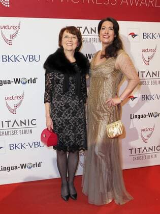 Dagmar Reim, Sonja Fusati bei der Verleihung VICTRESS Award 2016 im Hotel Titanic Chausseestr. Berlin.