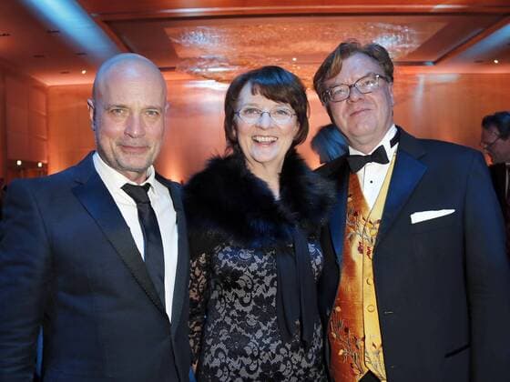 Christian Berkel, Dagmar Reim, Andre Schmitz bei der Verleihung VICTRESS Award 2016 im Hotel Titanic Chausseestr. Berlin.
