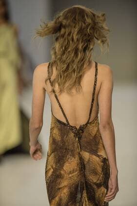 BELO HORIZONTE, MG - 04 06 2016: MINAS SPRING SUMMER TREND - Model during the parade of Grife Lino Villaventura during Minas Trend Spring Summer 2016.  Mour?oxPanda