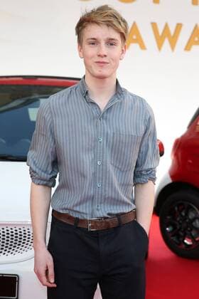 Louis Hofmann beim Jupiter Award am 06.04.2016 in Berlin Jupiter Award 2016 in Berlin 