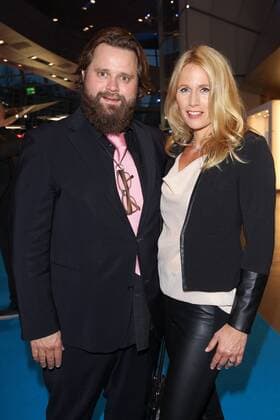 Antoine Monot jr. mit Lebensgefaehrtin Stefanie Sick, Verleihung des Deutschen Computerspielpreis 2016 in der BMW Welt in Muenchen am 07.04.2016