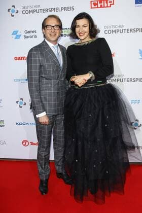 Alexander Dobrindt, Dorothee Baer, Verleihung des Deutschen Computerspielpreis 2016 in der BMW Welt in Muenchen am 07.04.2016