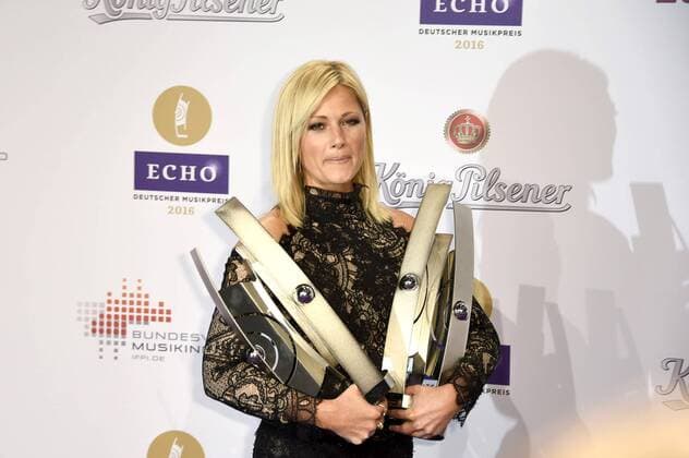 Helene Fischer it den Echos für Album des Jahres, für Crossover, die beste Musik-DVD Blu-ray national und den besten Live-Act national bei der 25. Verleihung des Echo 2016 in der Messe Berlin. Berlin, 07.04.2016 Foto:xFredericx xFuturexImage