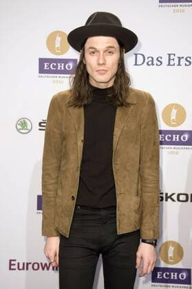 James Bay bei der 25. Verleihung des Echo 2016 in der Messe Berlin. Berlin, 07.04.2016 Foto:xFredericx xFuturexImage