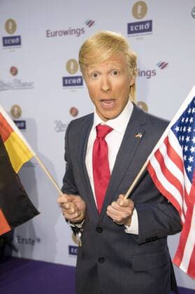 Oliver Pocher als Dnald Trump bei der 25. Verleihung des Echo 2016 in der Messe Berlin. Berlin, 07.04.2016 Foto:xFredericx xFuturexImage