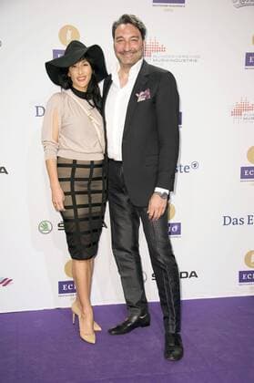 Mousse T. mit Begleitung bei der 25. Verleihung des Echo 2016 in der Messe Berlin. Berlin, 07.04.2016 Foto:xFredericx xFuturexImage