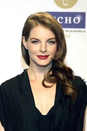 Yvonne Catterfeld bei der 25. Verleihung des Echo 2016 in der Messe Berlin. Berlin, 07.04.2016 Foto:xgbrcix xFuturexImage