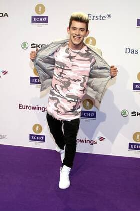 Daniele Negroni bei der 25. Verleihung des Echo 2016 in der Messe Berlin. Berlin, 07.04.2016 Foto:xgbrcix xFuturexImage