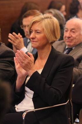 Italy: Minister of Defence Roberta Pinotti awarded the Premio Napoli Cittˆ di Pace The Minister of Defense, Roberta Pinotti during the eighth edition of the Premio Napoli Cittˆ di Pace. Roberta Pinotti awarded the eighth edition of the Premio Napoli Cittˆ di Pace.  SalvatorexEsposito