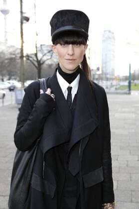 Esther Perbandt bei der Eröffnung des Filmfestivals achtung berlin - new berlin film award mit dem Film Mann im Spagat: Pace, Cowboy, Pace im Kino International. Berlin, 13.04.2016 Foto:xS.xGabschx xFuturexImage