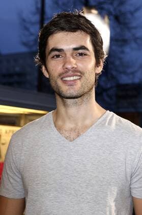 Nik Xhelilaj bei der Eröffnung des Filmfestivals achtung berlin - new berlin film award mit dem Film Mann im Spagat: Pace, Cowboy, Pace im Kino International. Berlin, 13.04.2016 Foto:xS.xGabschx xFuturexImage