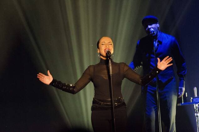 June 19, 2011 - Philadelphia, Pennsylvania, U.S. - Grammy-winning singer SADE performs at the Wells Fargo Center. - ZUMArf1_