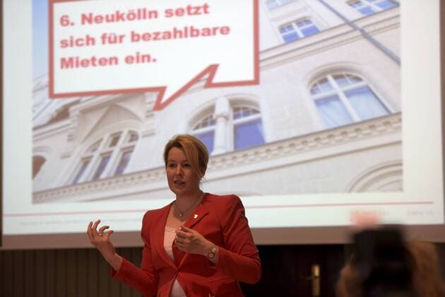 Franziska Giffey Berlin, 15.04.2016 PK von Franziska Giffey zu ihrem einjährigen Amtsjubiläum als Bezirksbürgermeisterin von Neukölln.