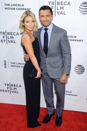 April 15, 2016 - New York, NY, United States - 15 April 2016 - New York, New York- Kelly Ripa, Mark Consuelos. All We Had screening at Tribeca Film Festival 2016. Photo Credit: Mario Santoro AdMedia New York United States - ZUMAa123