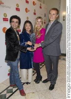 Rolando Villazón (Opernsänger und Moderator Echo Klassik),Jin Ju (Preisträgerin der Kategorie „Solistische Einspielung des Jahres (19. Jahrhundert), Klavier ), Nina Eichinger (Moderatorin Echo Klassik) und Vasily Petrenko (Preisträger der Kategorie „Nachwuchskünstler des Jahres, Dirigat ) - Pressekonferenz Echo Klassik 2012 anlässlich der Verleihung am 14.10.212 im Konzerthaus am Genadarmenmarkt in Berlin am 12.10.2012. Echo Klassik 2012 Pressekonferenz