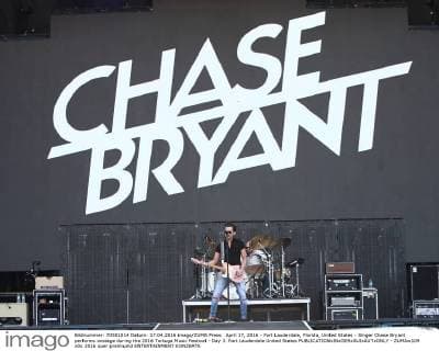 April 17, 2016 - Fort Lauderdale, Florida, United States - Singer Chase Bryant performs onstage during the 2016 Tortuga Music Festival - Day 3. Fort Lauderdale United States - ZUMAw109