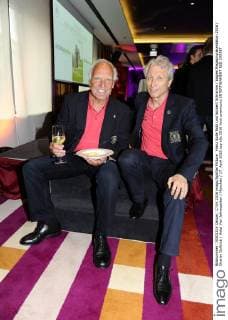 Franz Bulle Roth und Norbert Schramm Eagles Magazinpräsentation 2016 Charity Golfclub Hotel Vier Jahreszeiten München 17. April 2016