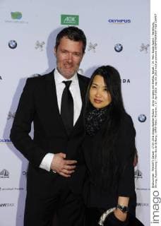 Jonny Jürgens mit Ehefrau Hayah 14. Felix Burda Award Verleihung, Ehrung, Auszeichnung Felix Burda Stiftung BMW-Welt München 17. April 2016