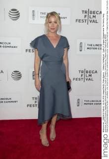 Tribeca Filmfestival: Youth of Oregon Filmpremiere The Family Fang premiere at TFF Christina Applegate attends premiere of Youth of Oregon movie during Tribeca Film Festival at BMCC  LevxRadin