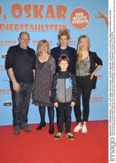 Andreas Steinhöfel, Ursela Monn, Juri Winkler, Neele Leana Vollmar und Genija Rykova bei der Premiere des Kinofilms Rico, Oskar und der Diebstahlstein im Mathäser Filmpalast. München, 17.04.2016 Foto:xP.xSchönbergerx xFuturexImage