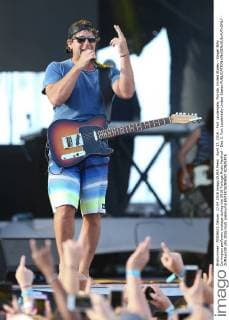 April 17, 2016 - Fort Lauderdale, Florida, United States - Singer Billy Currington performs onstage during the 2016 Tortuga Music Festival - Day 3. Fort Lauderdale United States - ZUMAw109
