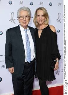Frank Elstner mit Ehefrau Felix Burda Award 2016 in der BMW Welt in Muenchen am 17.04.2016
