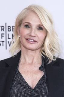 Ellen Barkin bei der Animal Kingdom Premiere am 17.04.2016 im Rahmen vom Tribeca Film Festival in New York 2016 Tribeca Film Festival - Animal Kingdom Premiere 