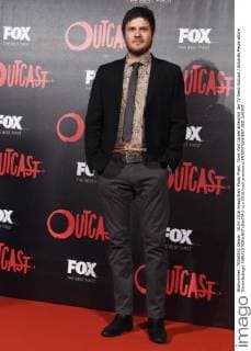 Rom, Red Carpet änlässlich der TV Serie Outcast Edoardo Pesce attore GioiaxBotteghi  0