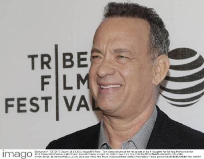 Tom Hanks arrives on the red carpet at the A Hologram for the King Premiere at the 2016 Tribeca Film Festival at BMCC John Zuccotti Theater on April 20, 2016 in New York City.  NYP20160420110 JOHNxANGELILLO