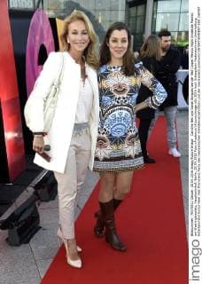 Caroline Beil und Sarah Borquez bei der Red Carpet Mexico Night Entdecke Mexiko am Washingtonplatz, Hauptbahnhof. Berlin, 20.04.2016 Foto:xFredericx xFuturexImage
