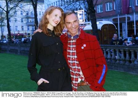 Sarah Sperling und Wolfgang Joop bei der Premiere des Kinofilms Monsieur Chocolat im Delphi Filmpalast. Berlin, 20.04.2016 Foto:xT.xBartillax xFuturexImage