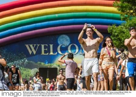 ITU, SP - 04 21 2016: TOMORROWLAND BRAZIL 2016 - Tomorrowland Brazil 2016, the second edition of the international electronic music festival, takes place again in the Maeda Park.  Jo?oxMoura