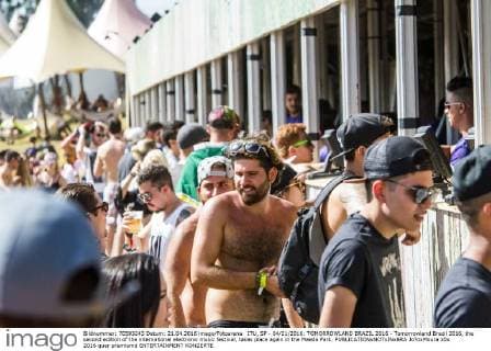 ITU, SP - 04 21 2016: TOMORROWLAND BRAZIL 2016 - Tomorrowland Brazil 2016, the second edition of the international electronic music festival, takes place again in the Maeda Park.  Jo?oxMoura