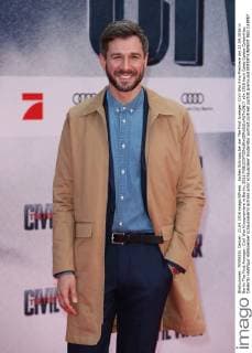 Jochen Schropp bei der The First Avenger: Civil War Kino Premiere am 21.04.2016 in Berlin The First Avenger: Civil War Kinopremiere in Berlin, 2016 
