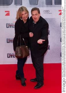 Oliver Kalkofe mit Frau Connie - Deutschlandpremiere von Civil War - The First Avenger in Berlin am 21.04.2016. Deutschlandpremiere Civil War - The First Avenger